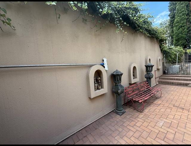 6 BEDROOM HOUSE FOR SALE IN VANDERBIJLPARK SE 3